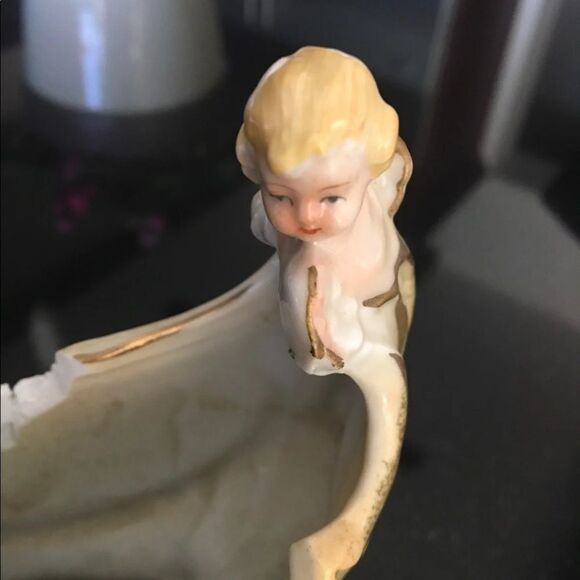 Antique Angel & Cherub Dish - Picture 5 of 6